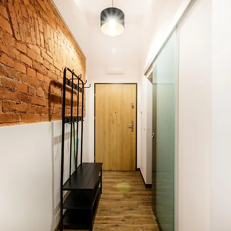 Daire Cosy Loft 4 In The Center, Wi-fi, Check-in 24h Wroclaw