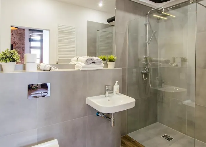 Cosy Loft 4 In The Center, Wi-fi, Check-in 24h فروتسواف