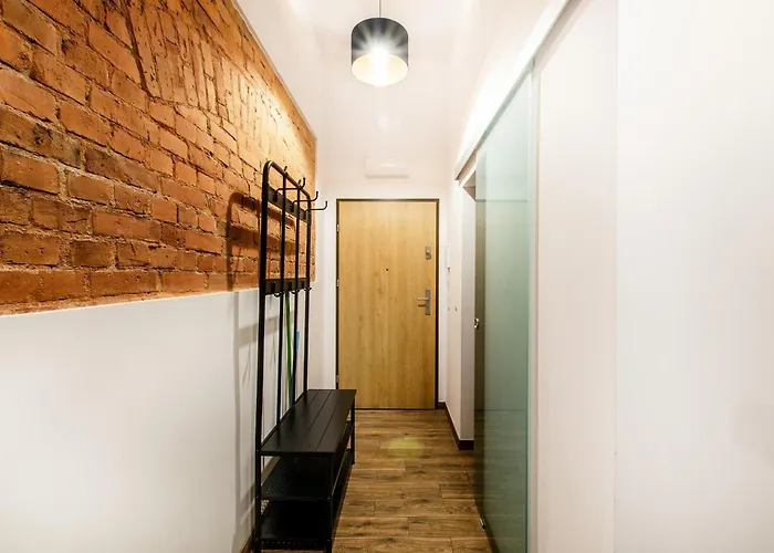 شقة Cosy Loft 4 In The Center, Wi-fi, Check-in 24h فروتسواف