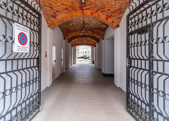 Cosy Loft 4 In The Center, Wi-fi, Check-in 24h * فروتسواف